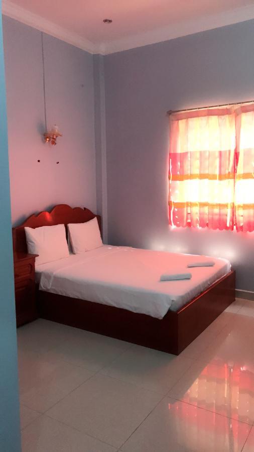 Khmer Village Guesthouse Phnom Penh Bagian luar foto